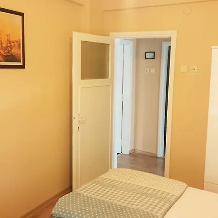 Apartament Pamfilya *